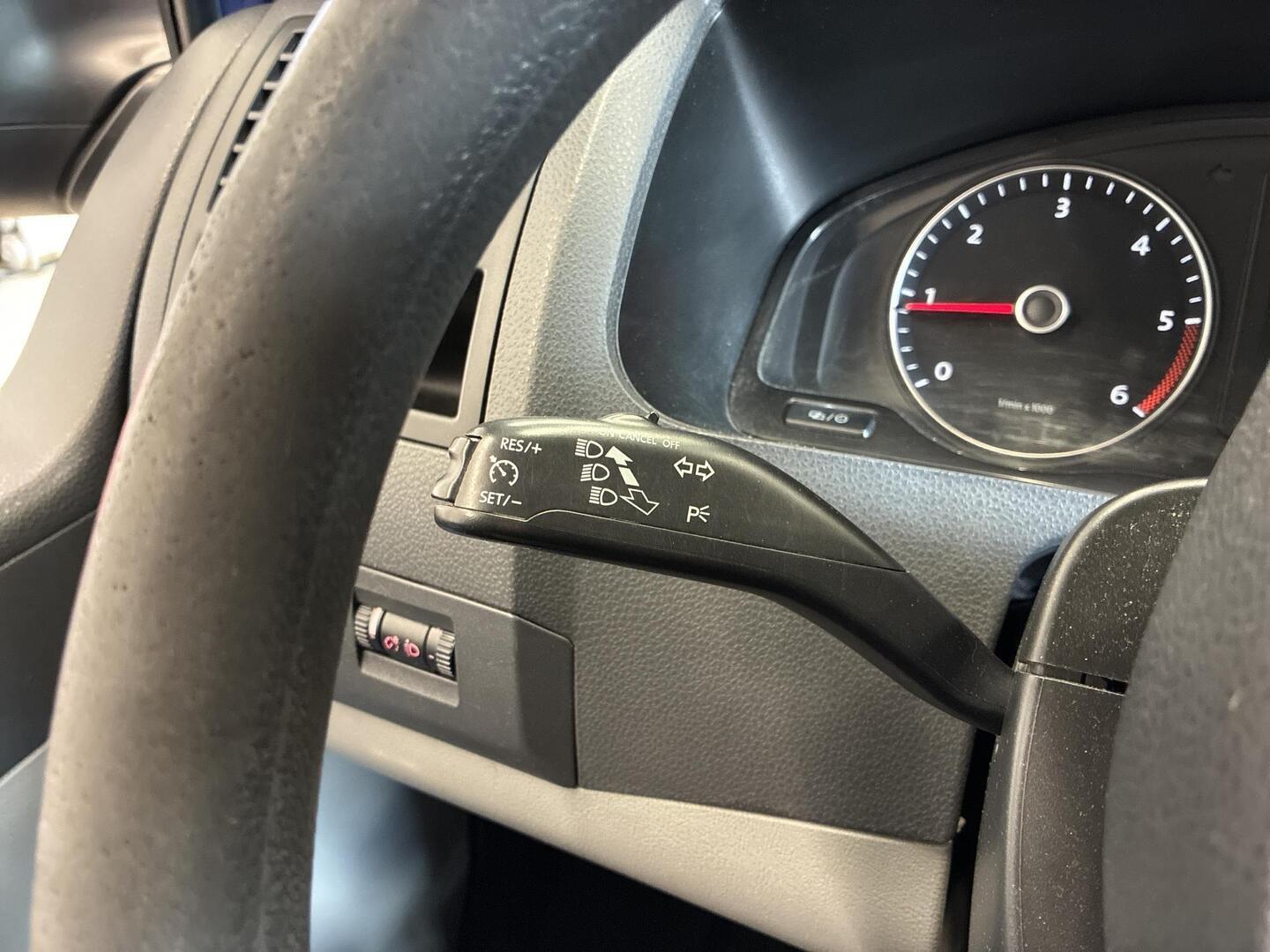 VOLKSWAGEN Transporter 2014