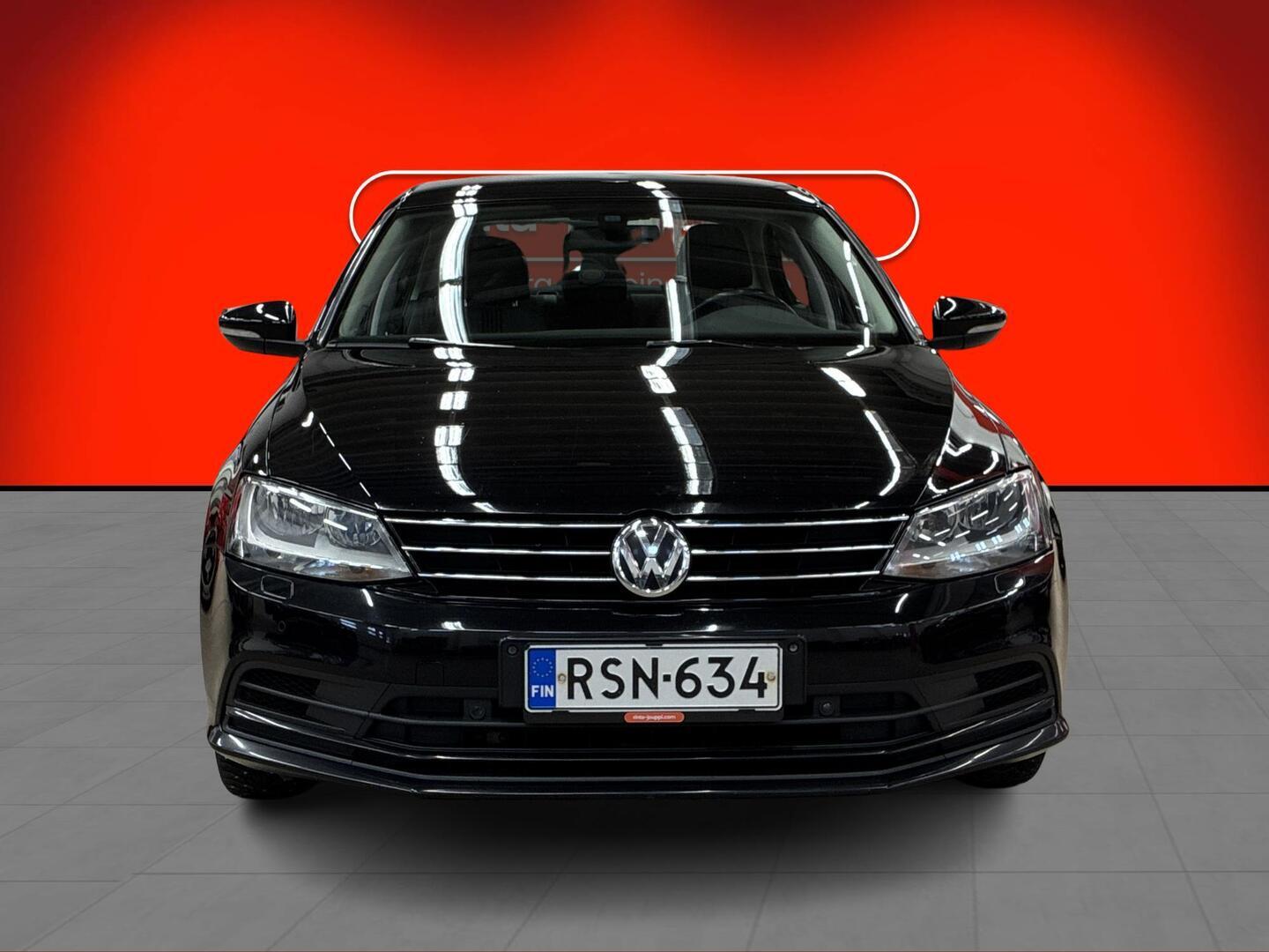 VOLKSWAGEN Jetta 2016