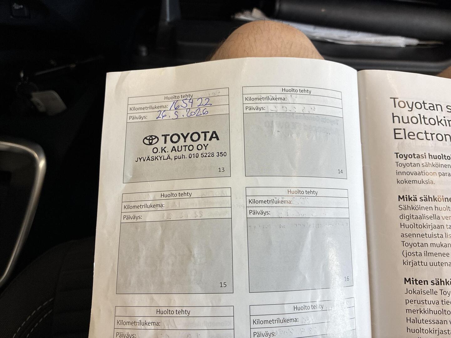 TOYOTA Yaris 2017
