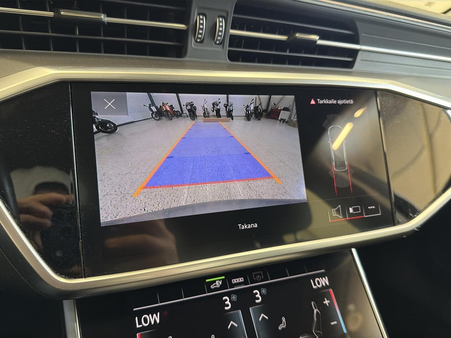 AUDI A6 2023