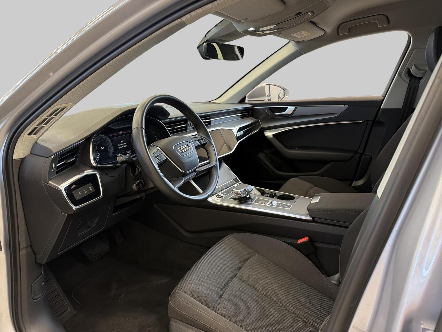 AUDI A6 2023