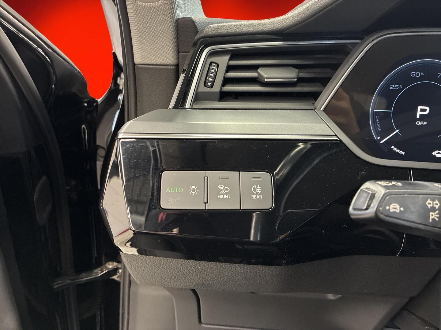 AUDI e-tron 2021