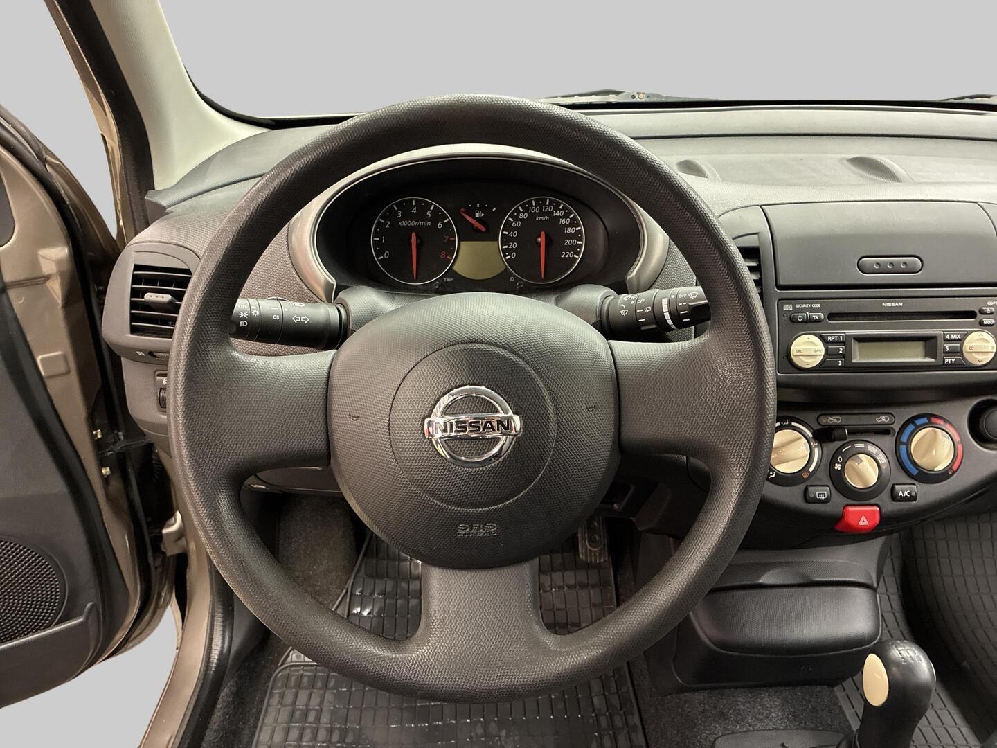 NISSAN Micra 2005