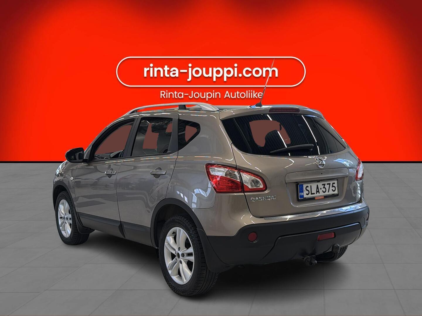 NISSAN Qashqai 2012