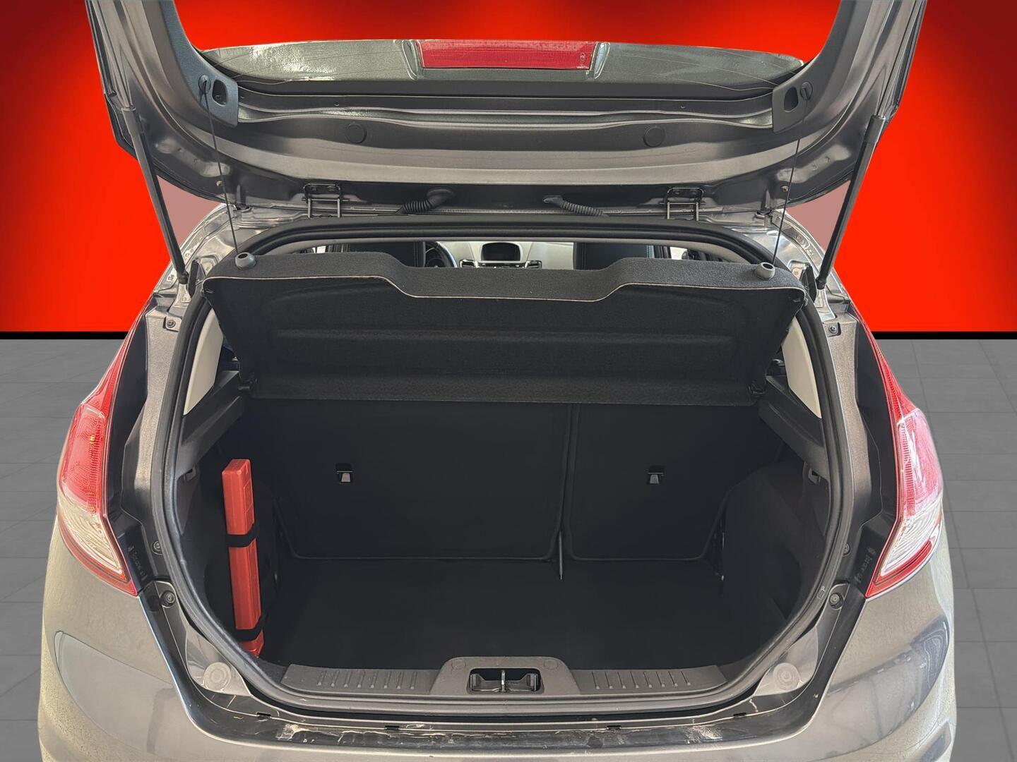 FORD Fiesta 2015