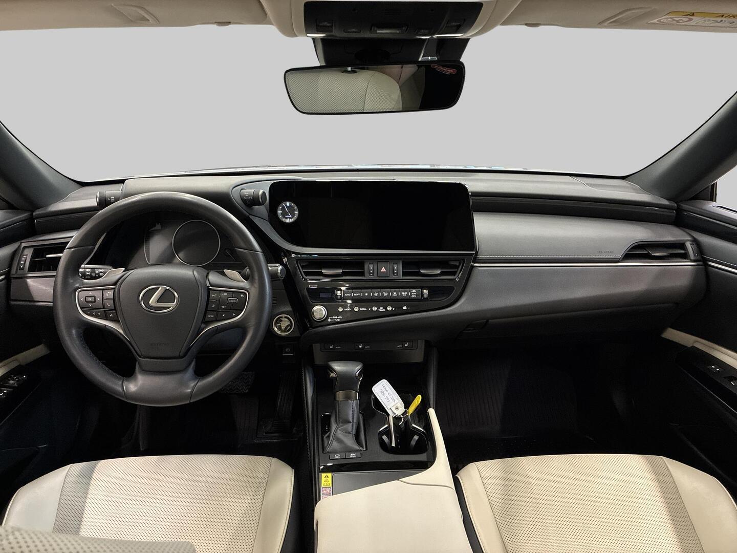 LEXUS ES 2024