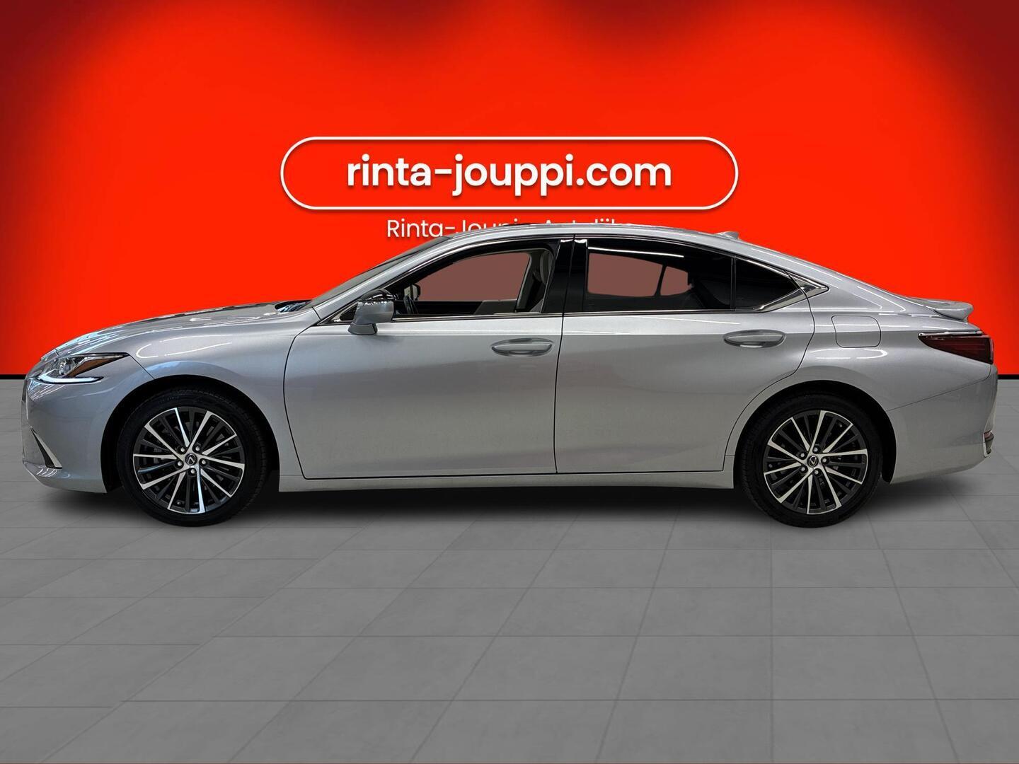 LEXUS ES 2024