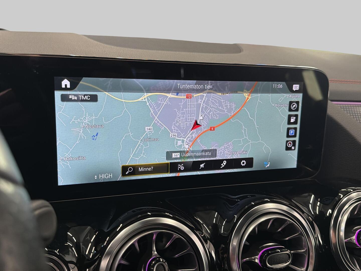 MERCEDES-BENZ EQA 2023