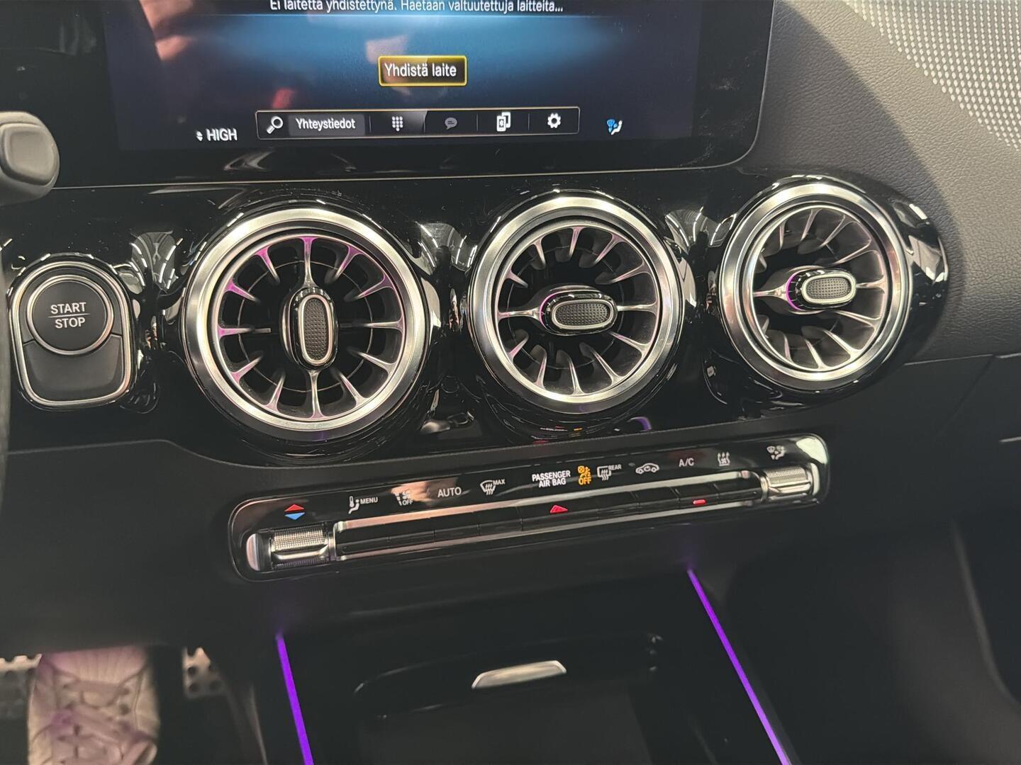 MERCEDES-BENZ EQA 2023