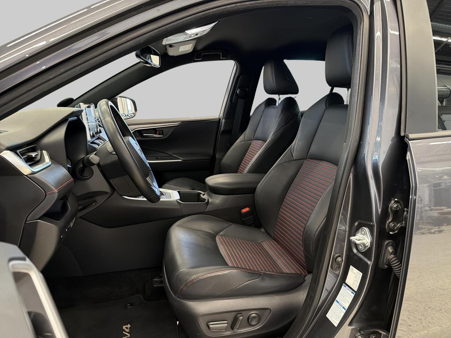 TOYOTA RAV4 PLUG-IN 2022