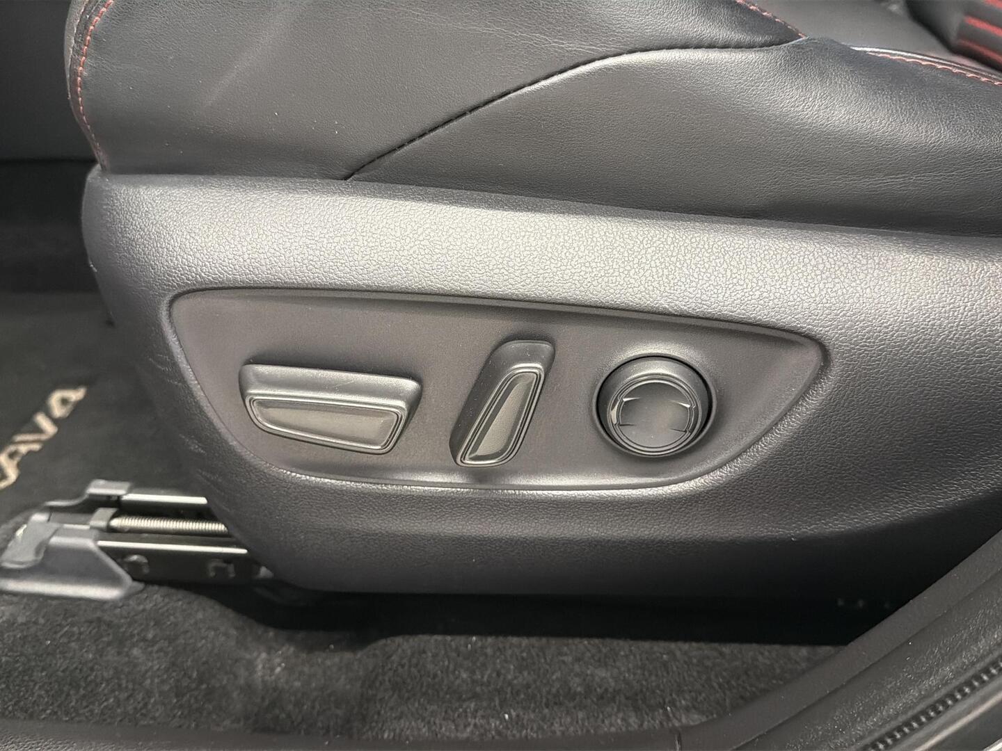 TOYOTA RAV4 PLUG-IN 2022