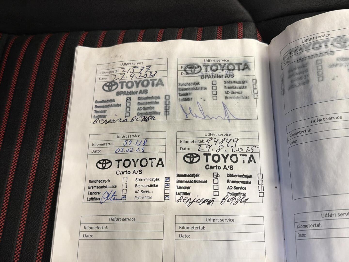 TOYOTA RAV4 PLUG-IN 2022