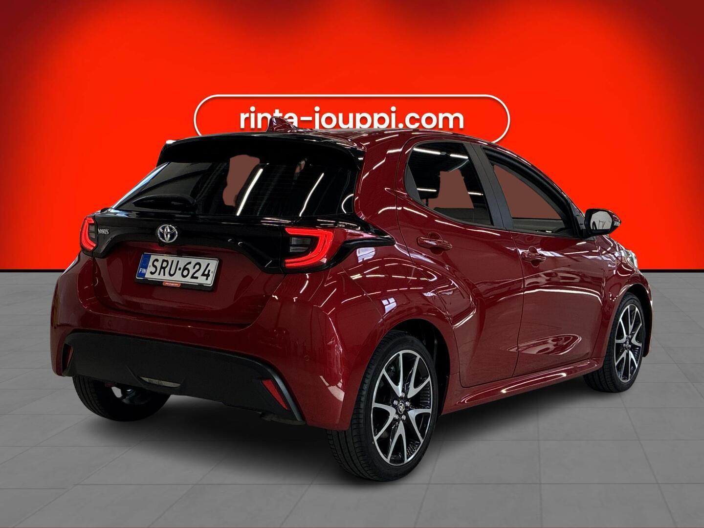 TOYOTA Yaris 2023