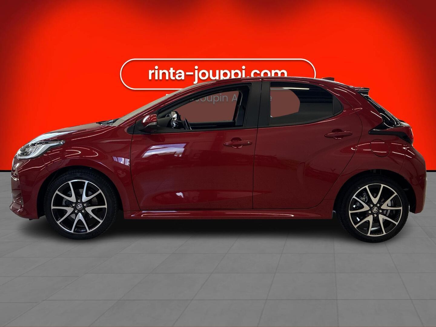 TOYOTA Yaris 2023