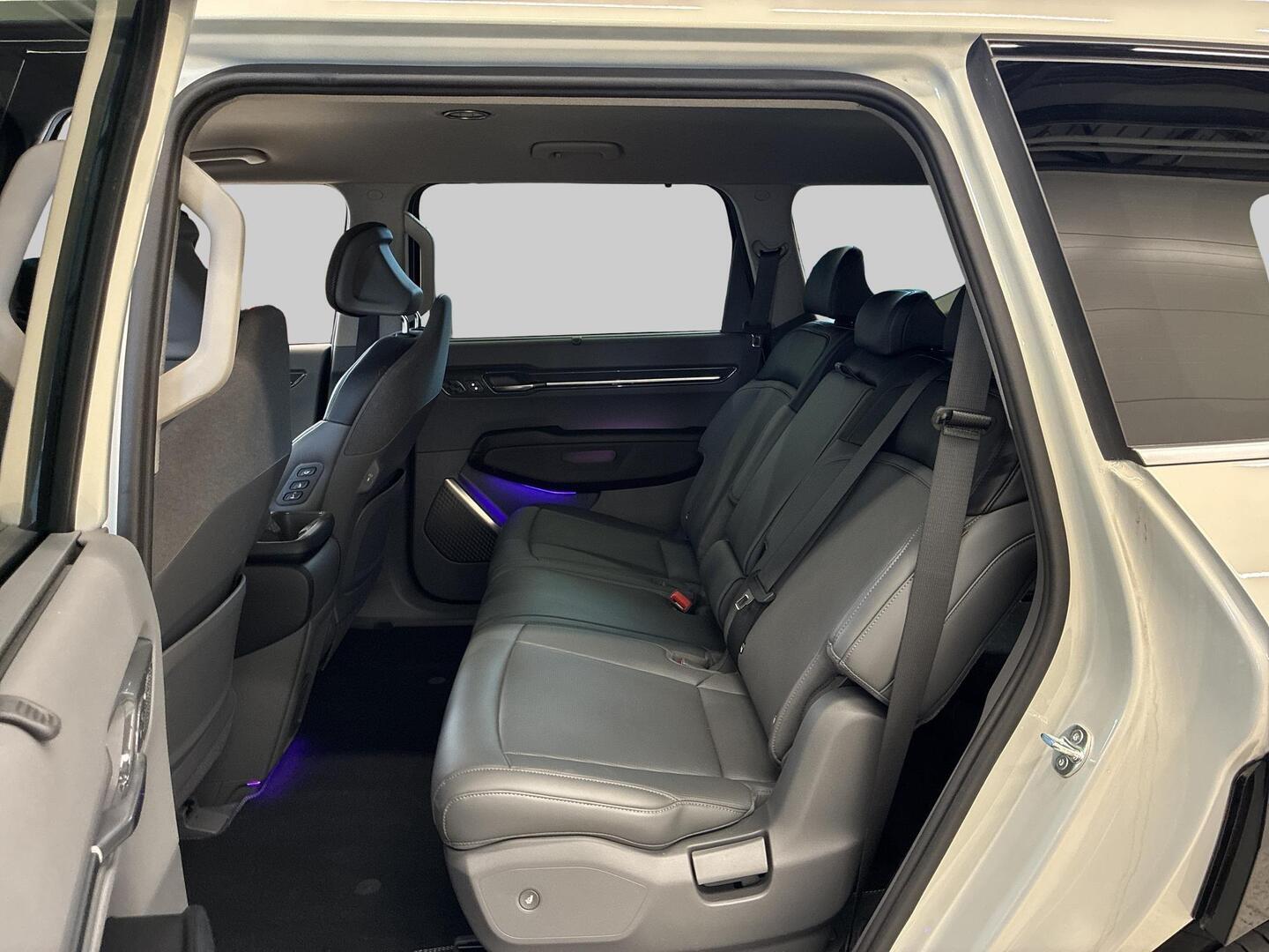 KIA EV9 2025