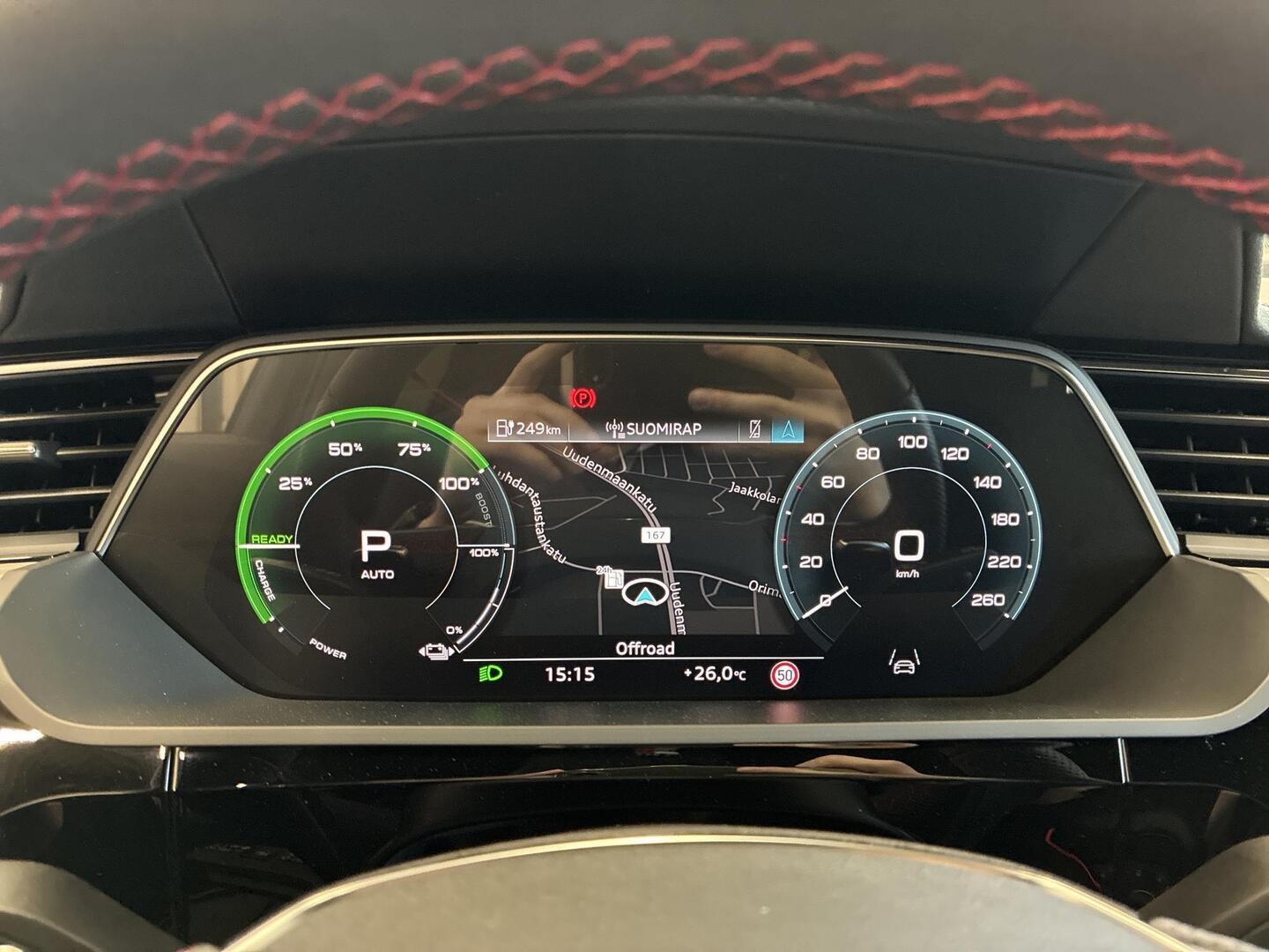 AUDI Q8 E-TRON 2024