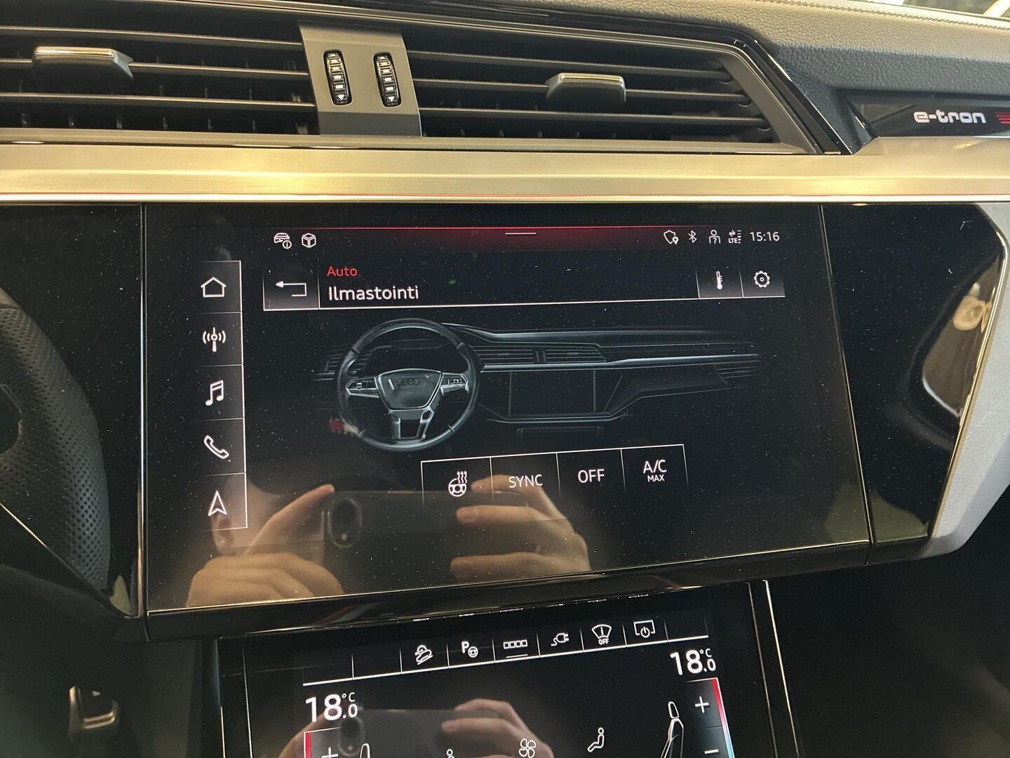 AUDI Q8 E-TRON 2024