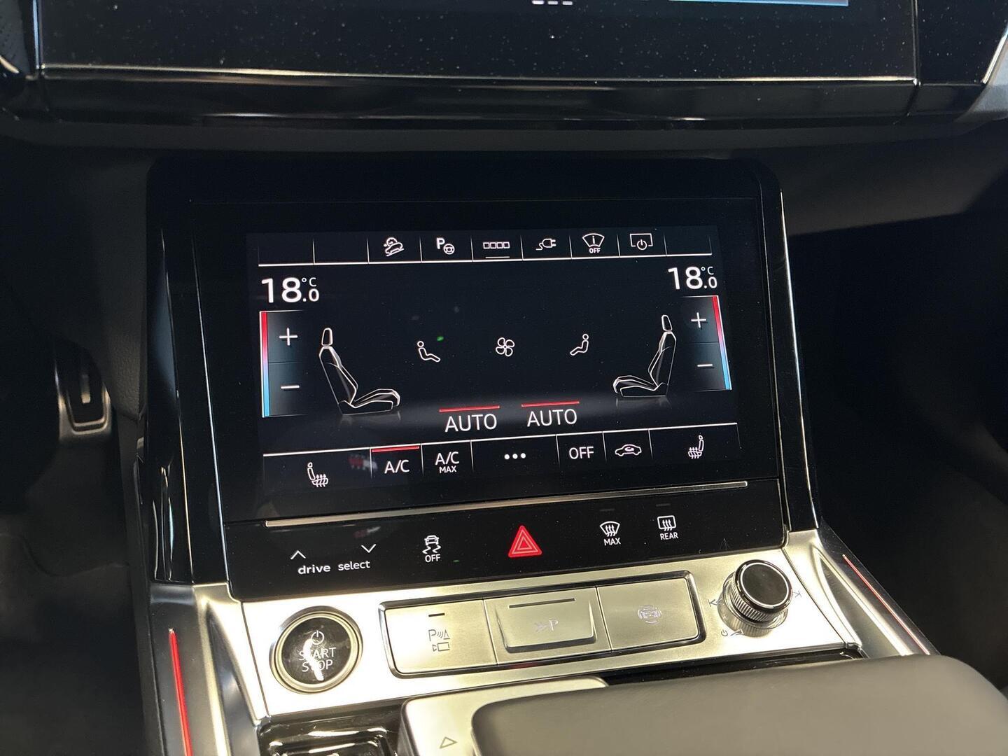 AUDI Q8 E-TRON 2024