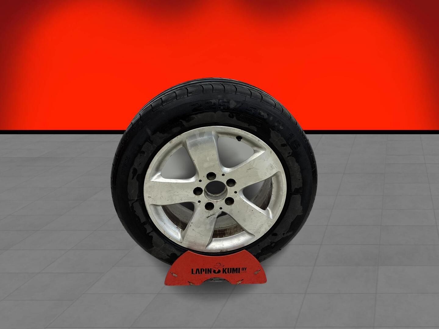 MERCEDES-BENZ E 2006