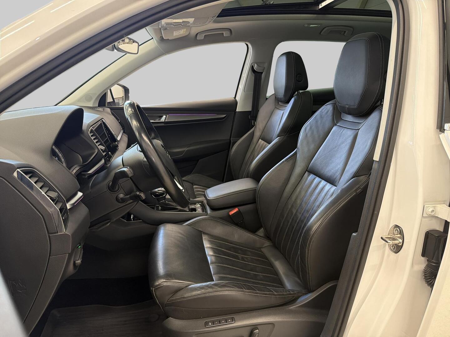 SKODA Karoq 2019