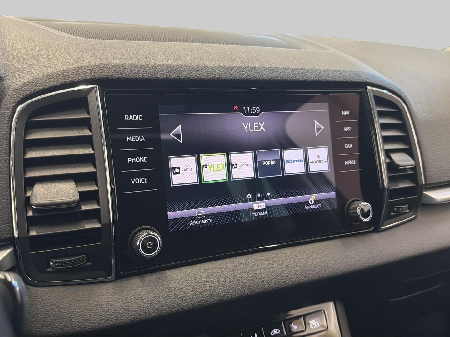 SKODA Karoq 2019