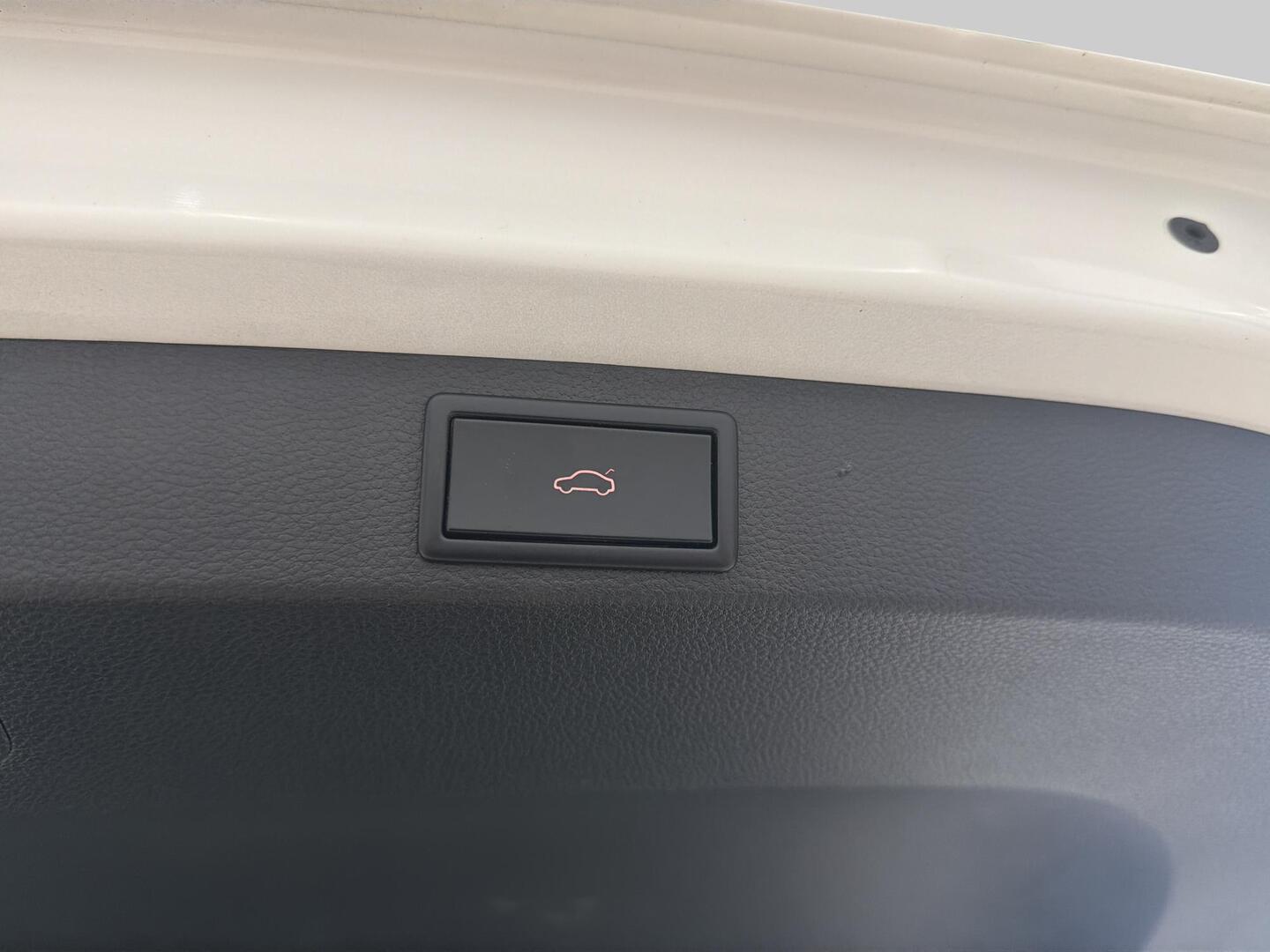 SKODA Karoq 2019