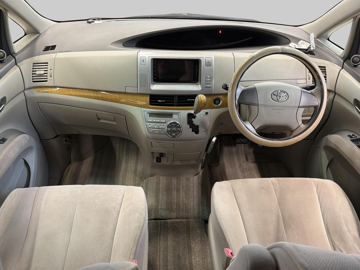 TOYOTA Estima 2007