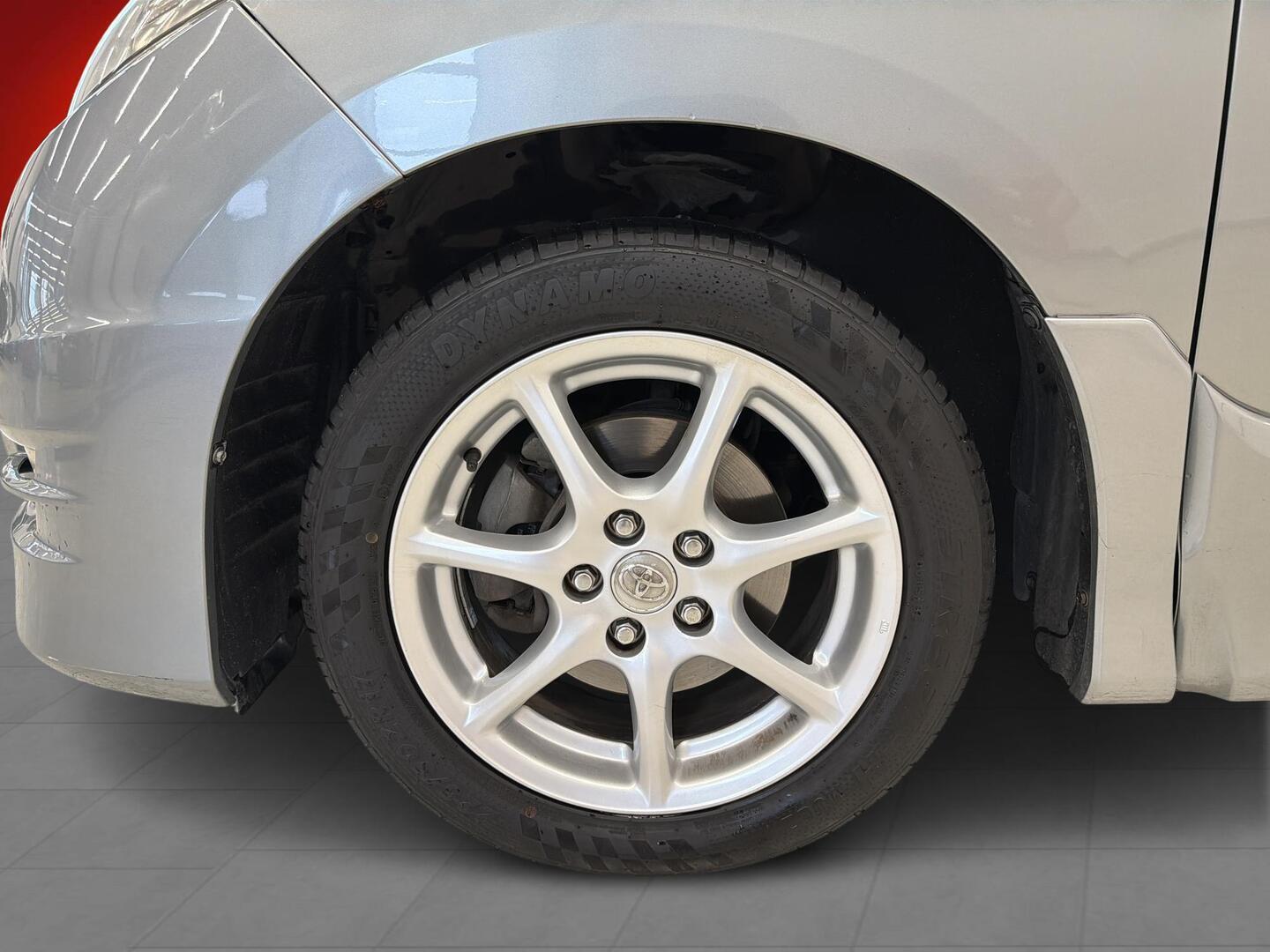 TOYOTA Estima 2007