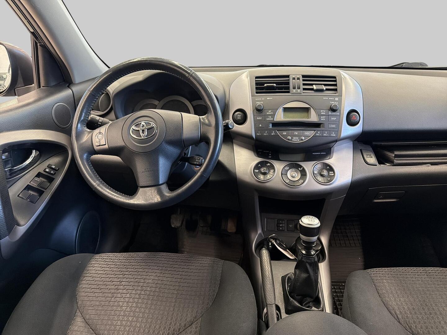 TOYOTA RAV4 2008
