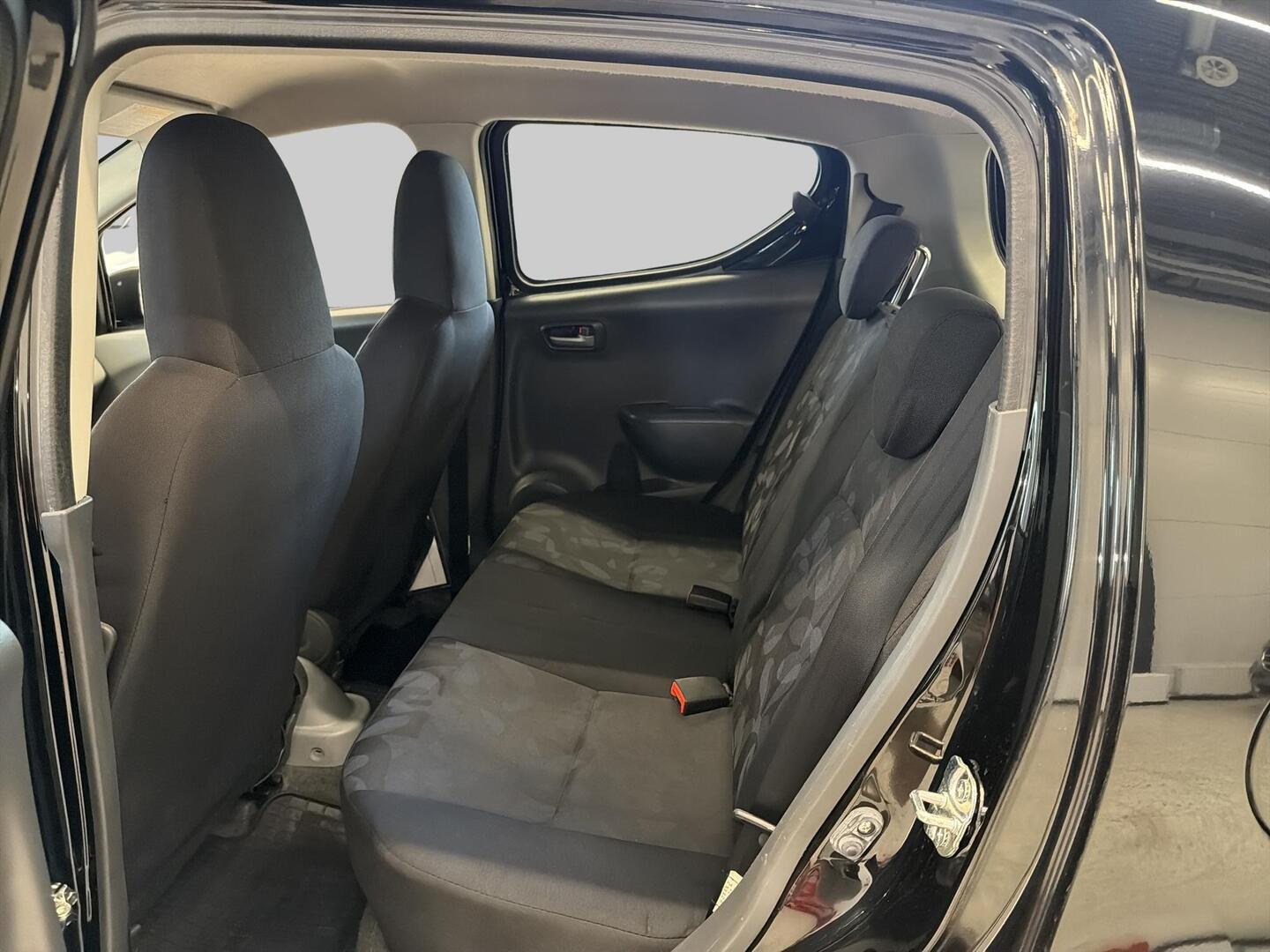 SUZUKI Alto 2011