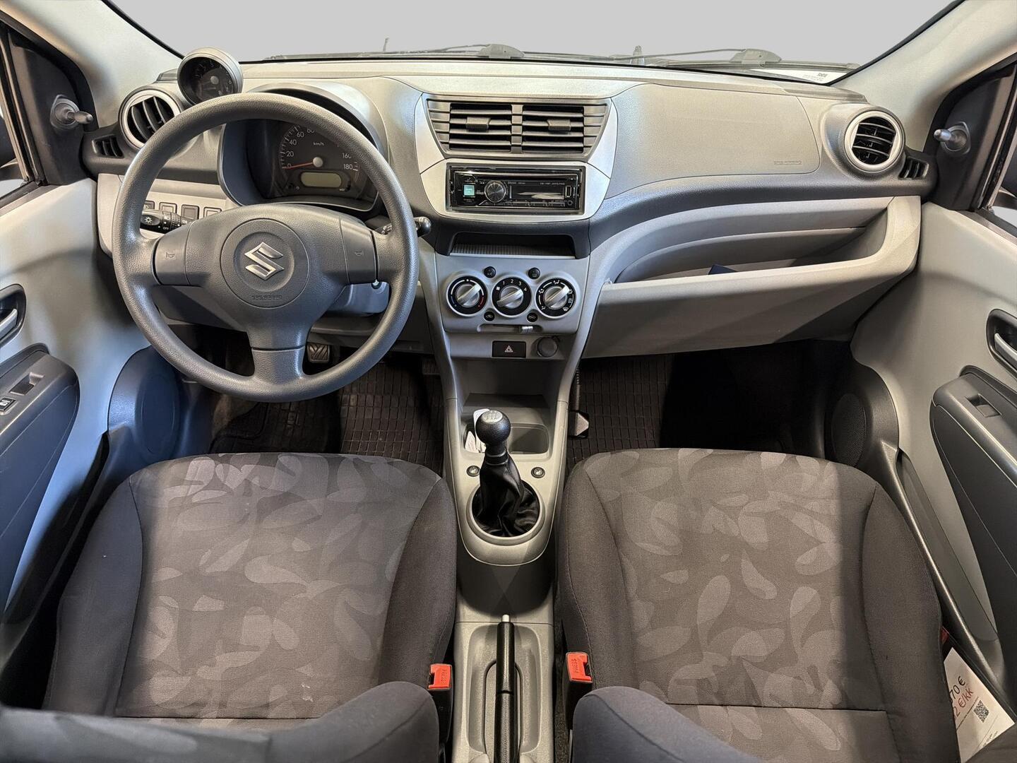 SUZUKI Alto 2011