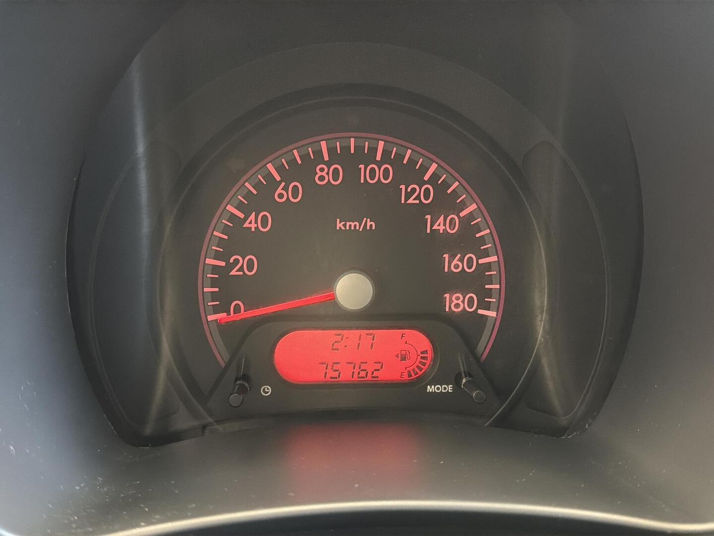 SUZUKI Alto 2011