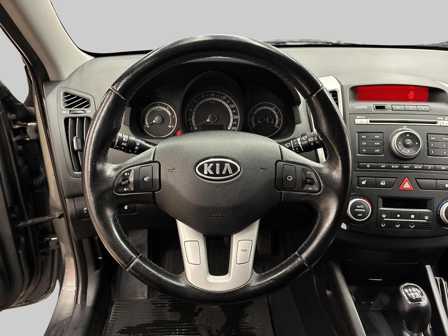 KIA cee'd 2010