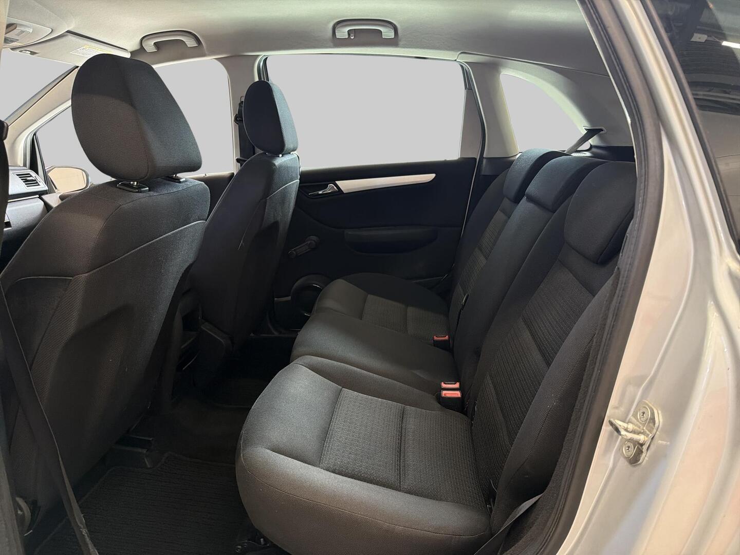 MERCEDES-BENZ B 2006