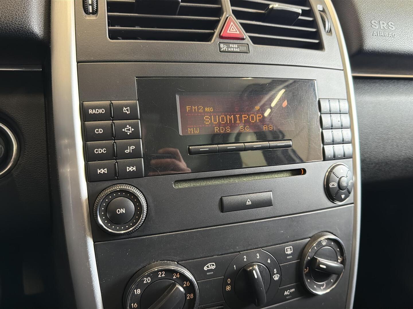 MERCEDES-BENZ B 2006