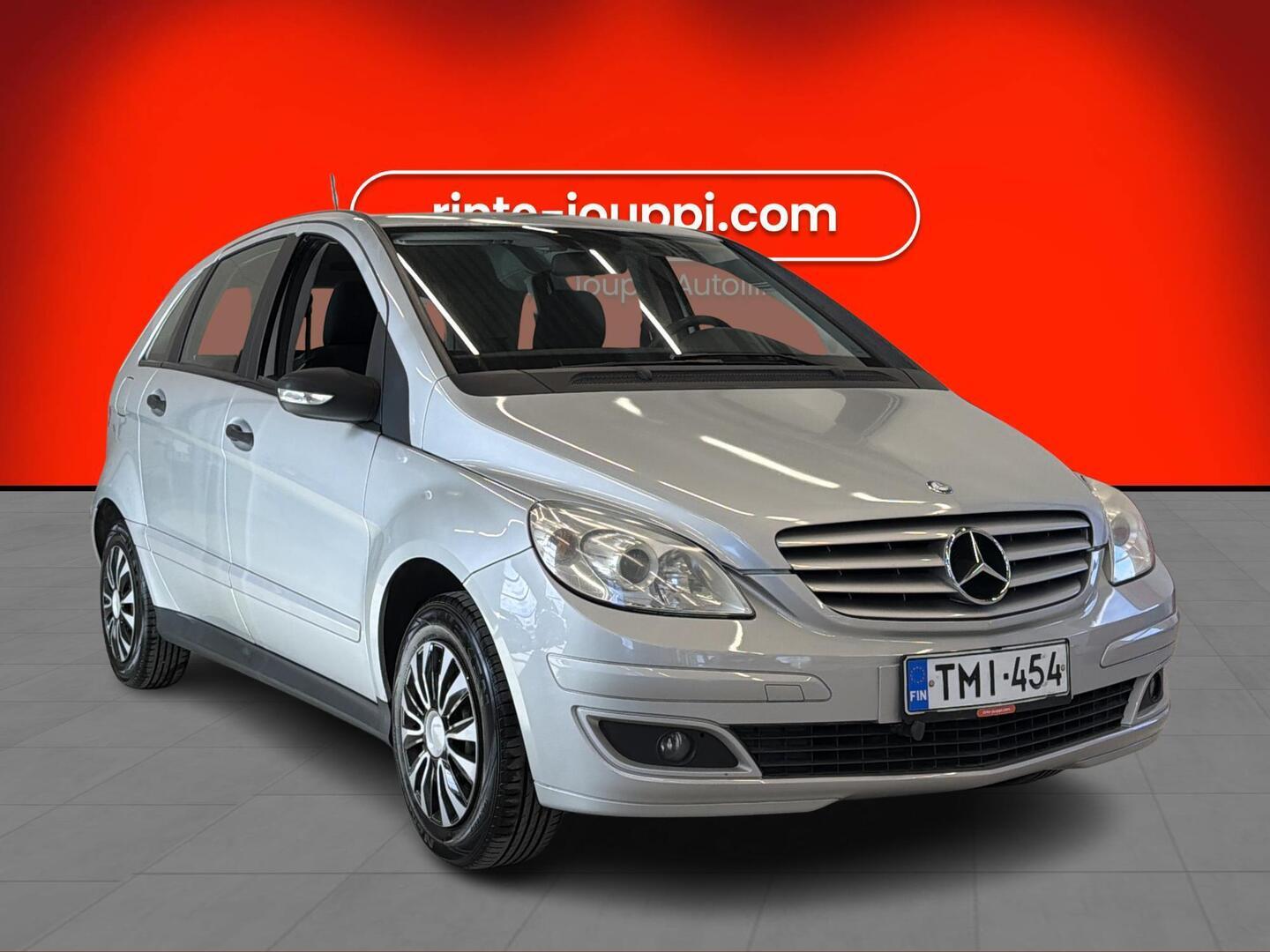 MERCEDES-BENZ B 2006