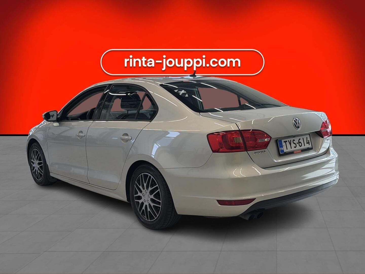 VOLKSWAGEN Jetta 2013