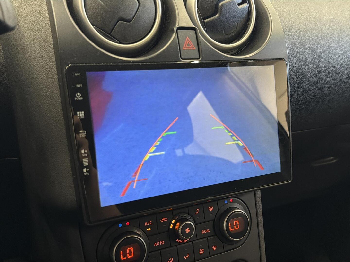 NISSAN Qashqai 2012