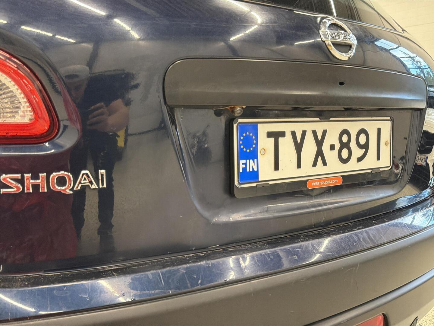 NISSAN Qashqai 2012