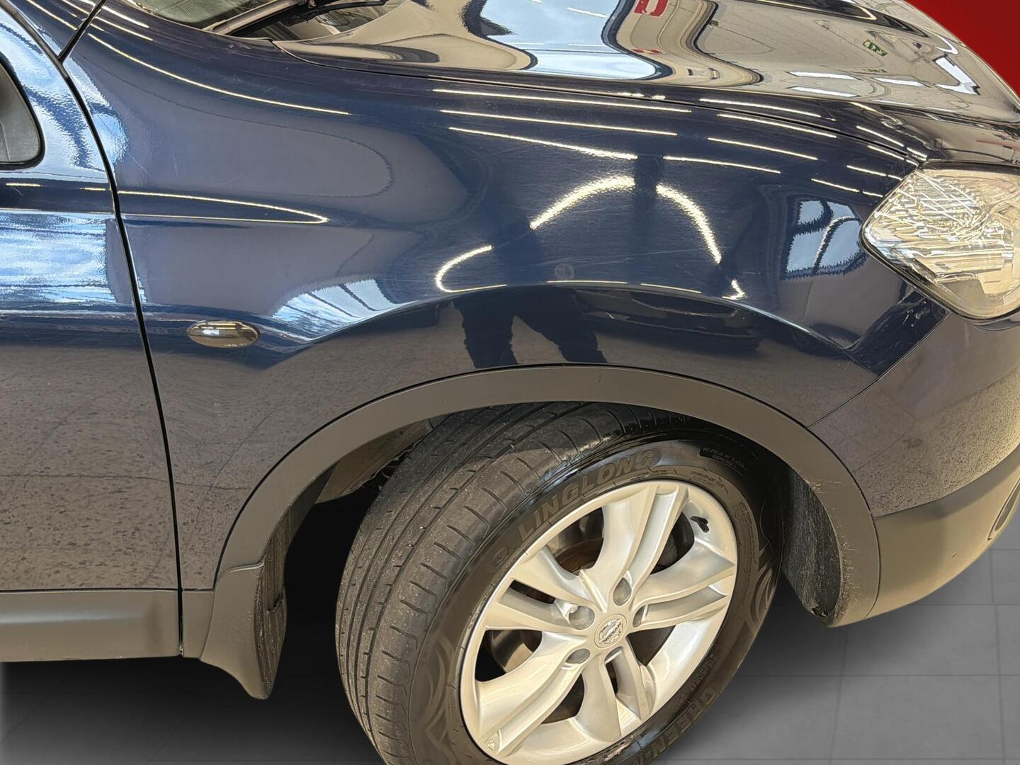NISSAN Qashqai 2012