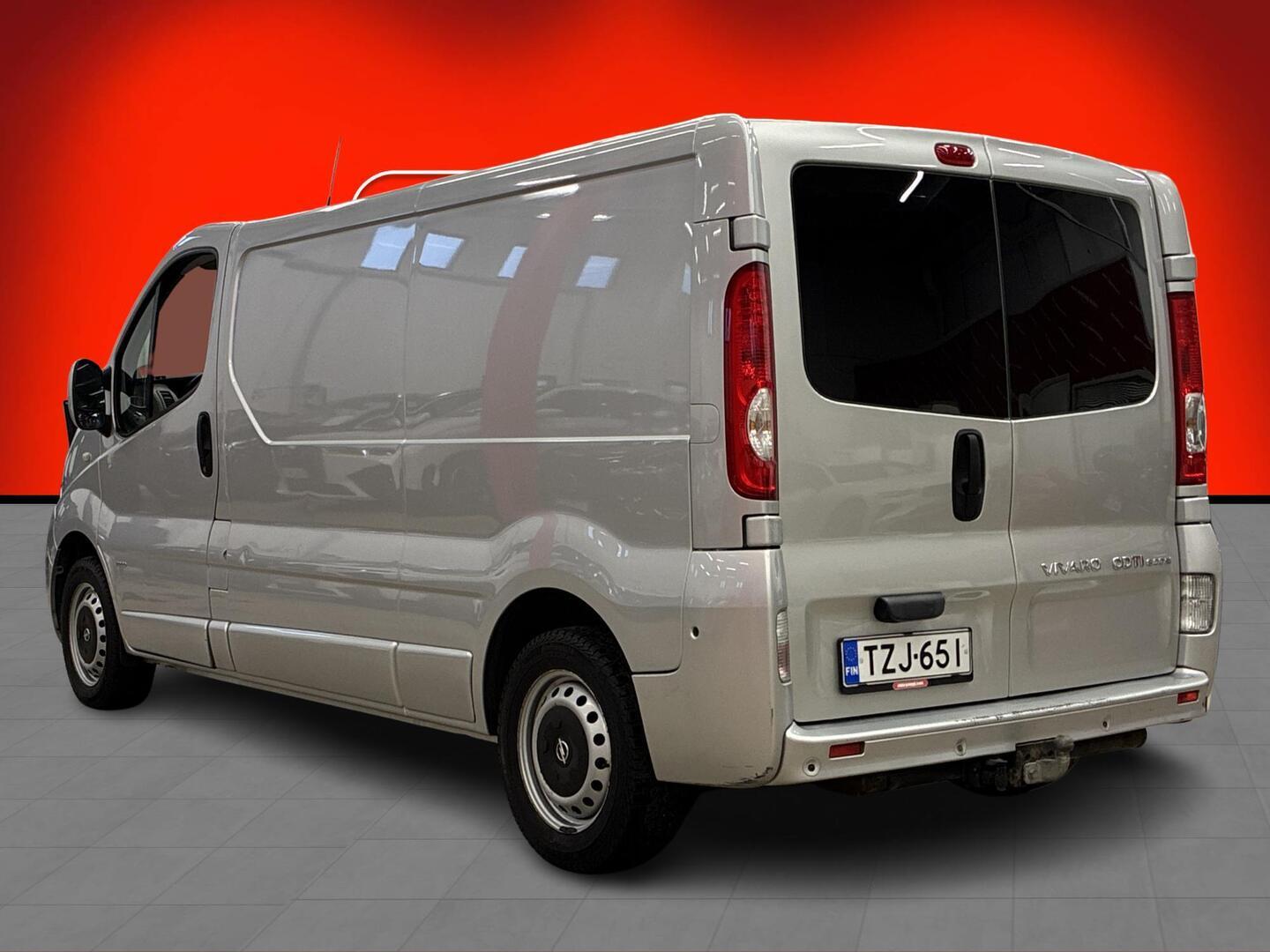 OPEL Vivaro 2014