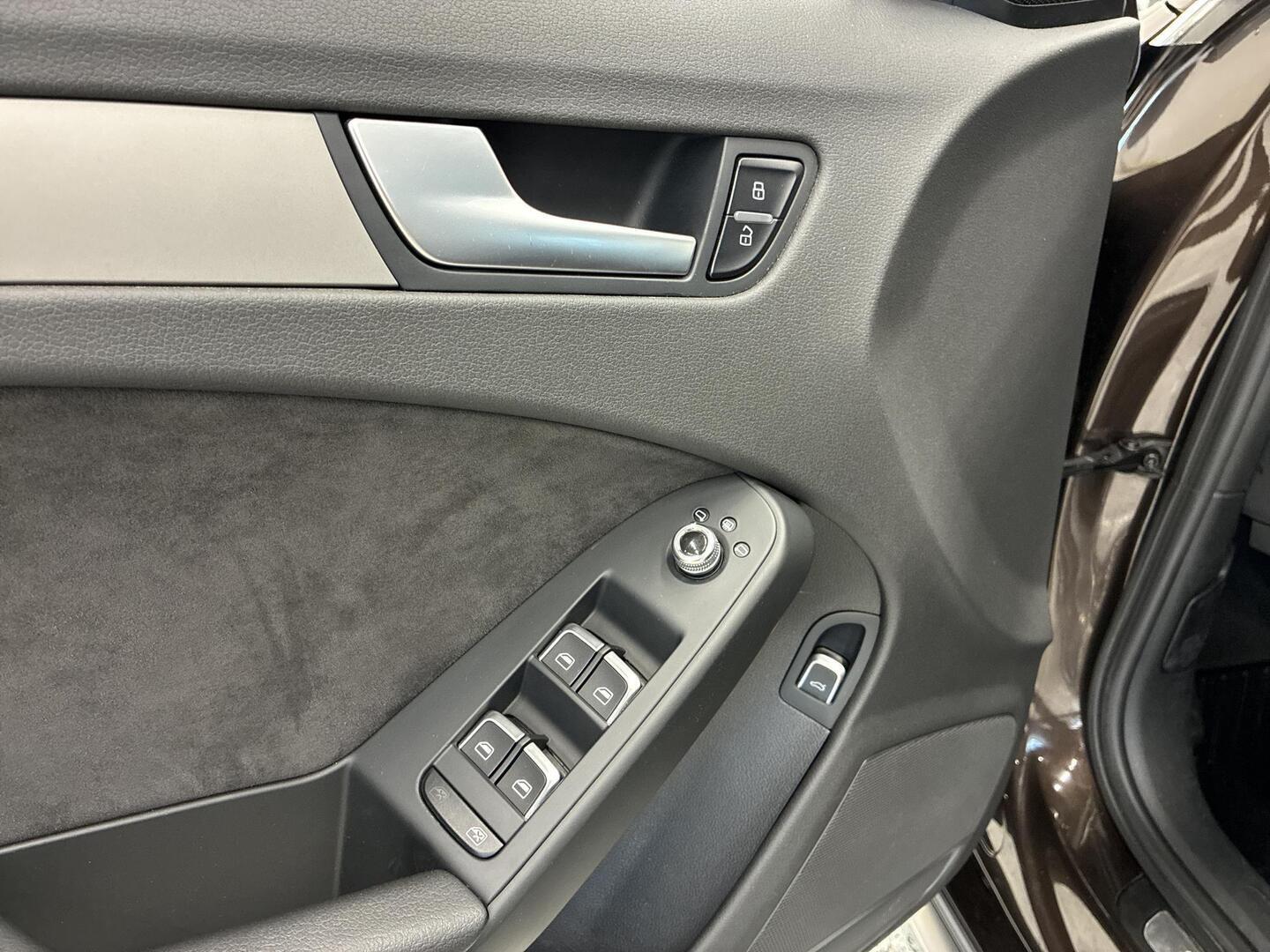 AUDI A4 allroad quattro 2014