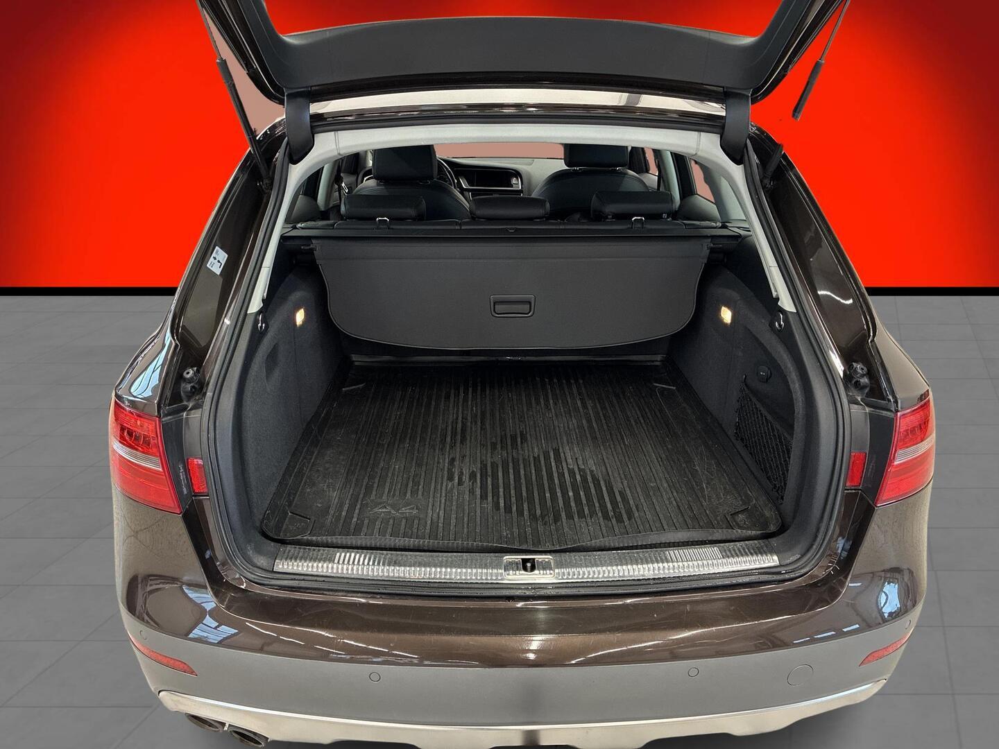 AUDI A4 allroad quattro 2014