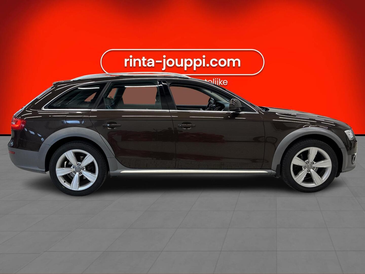 AUDI A4 allroad quattro 2014