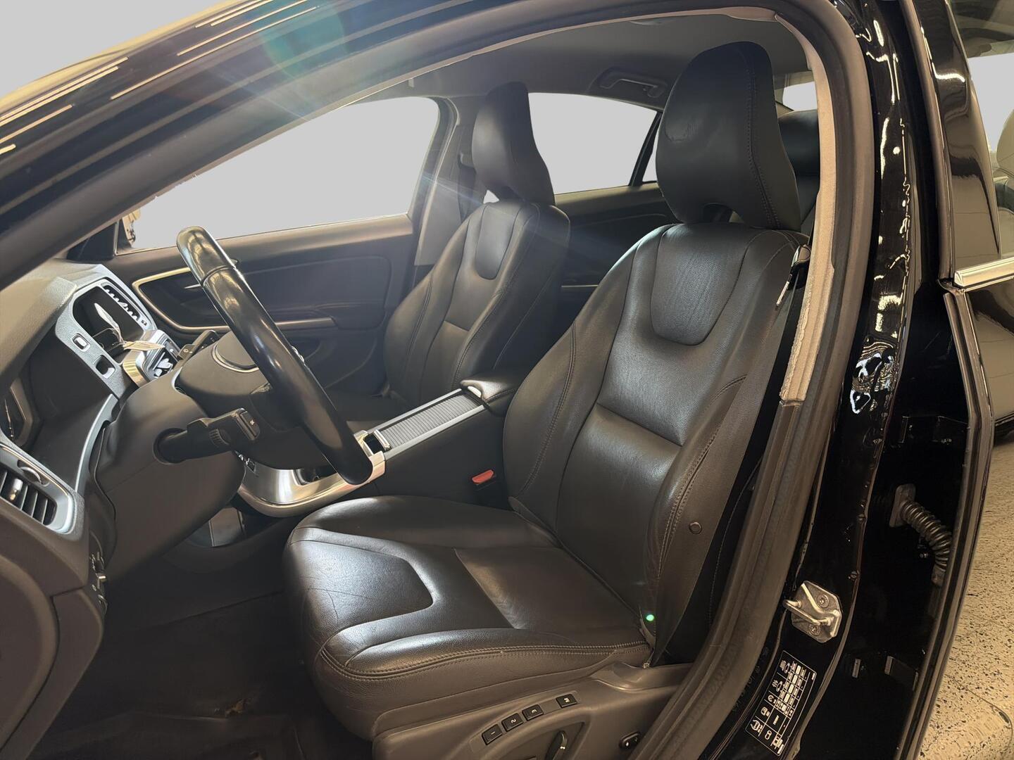 VOLVO S60 2018