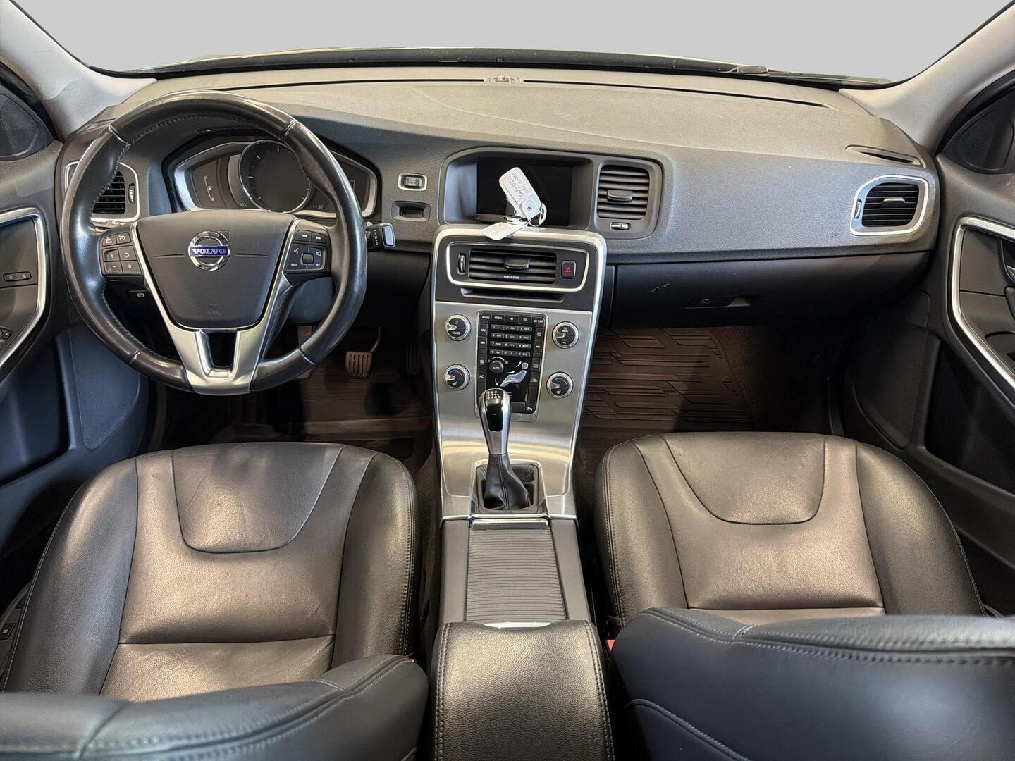 VOLVO S60 2018
