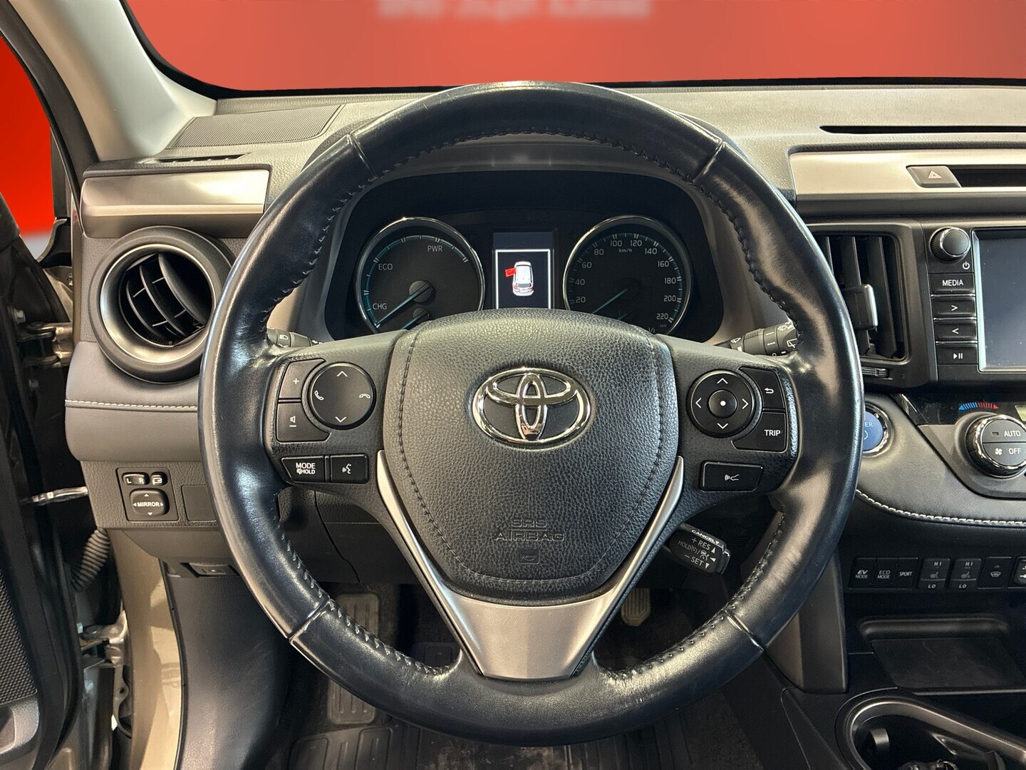TOYOTA RAV4 2018