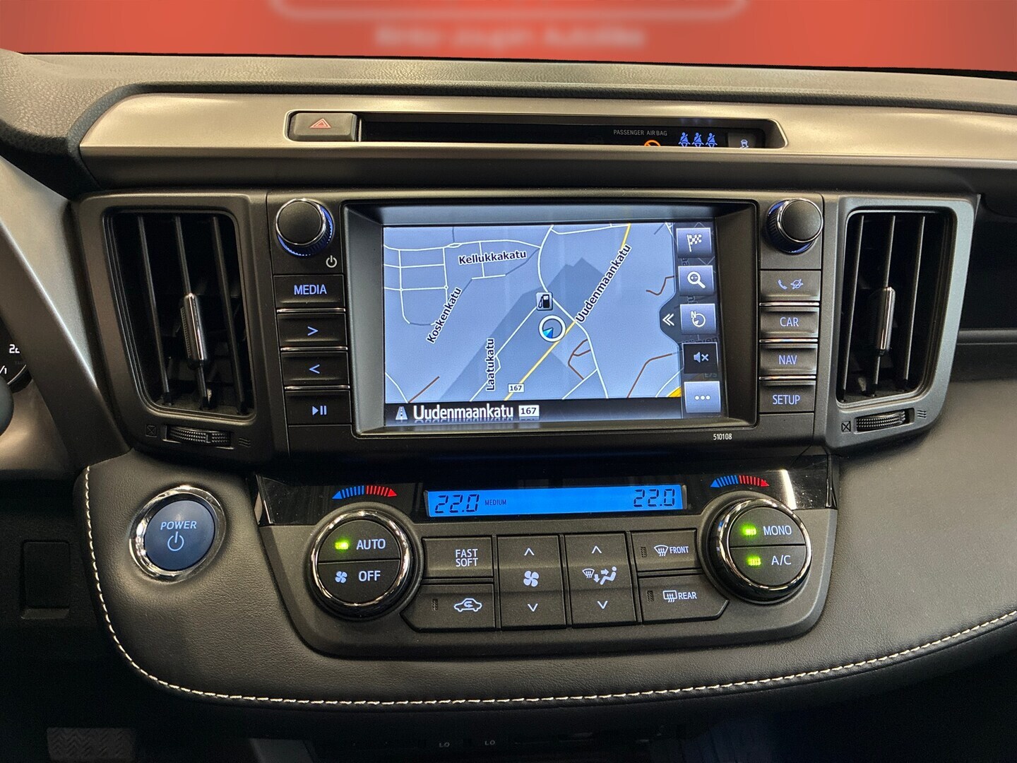 TOYOTA RAV4 2018