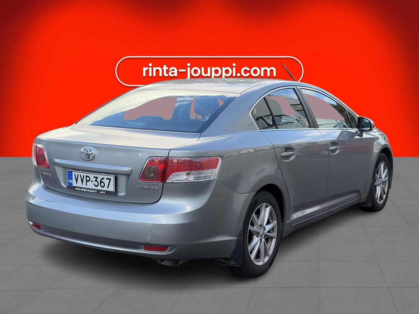 TOYOTA Avensis 2011