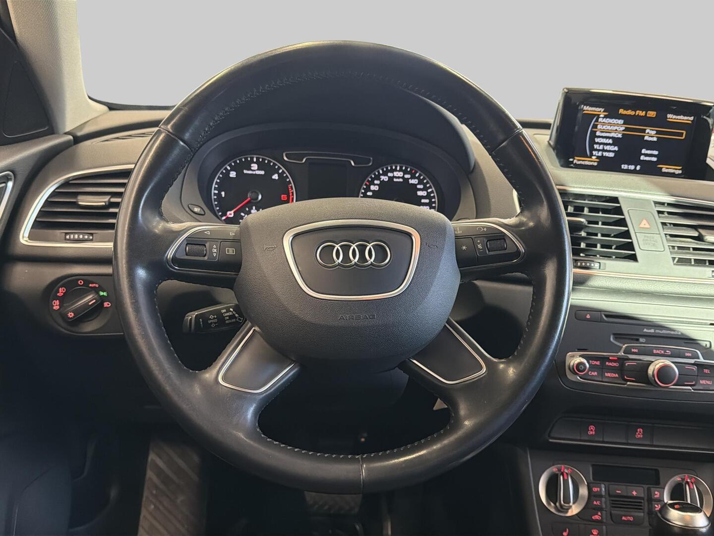 AUDI Q3 2014
